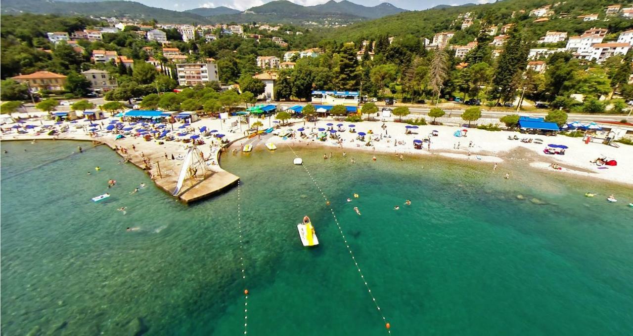 Apartment Branko Ičići Buitenkant foto
